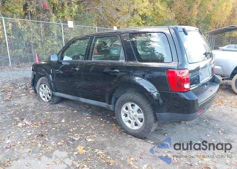 2010 Mazda Tribute I Sport из США, поврежденный, VIN 4F2CY0C70AKM00127